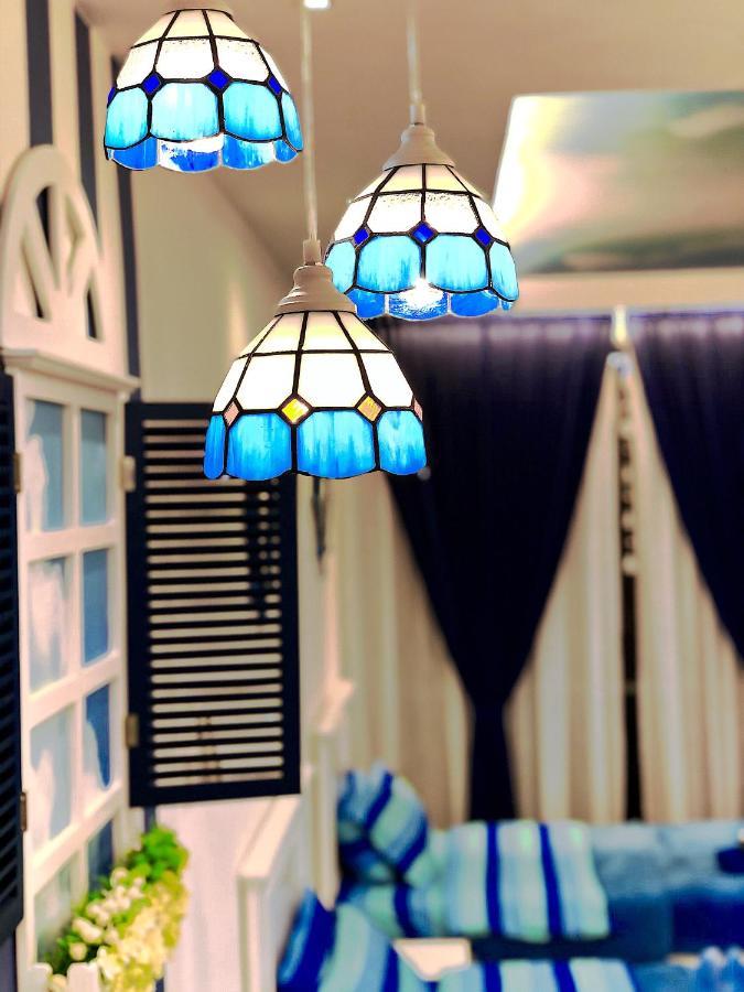 Cat City Mediterranean Theme City&Pool View Homestay 貓城地中海主題城市泳池風景民宿 쿠칭 외부 사진